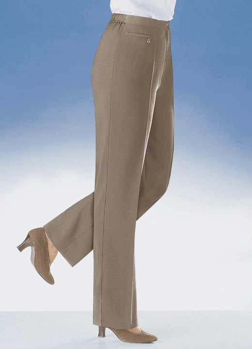 Hosen mit Knopf- und Reißverschluss - Komforthose mit 4 cm weiterem Bundumfang Hosen mit Knopf- und Reißverschluss - Komforthose mit 4 cm weiterem Bundumfang , in Größe 019 bis 054, in Farbe CAMEL