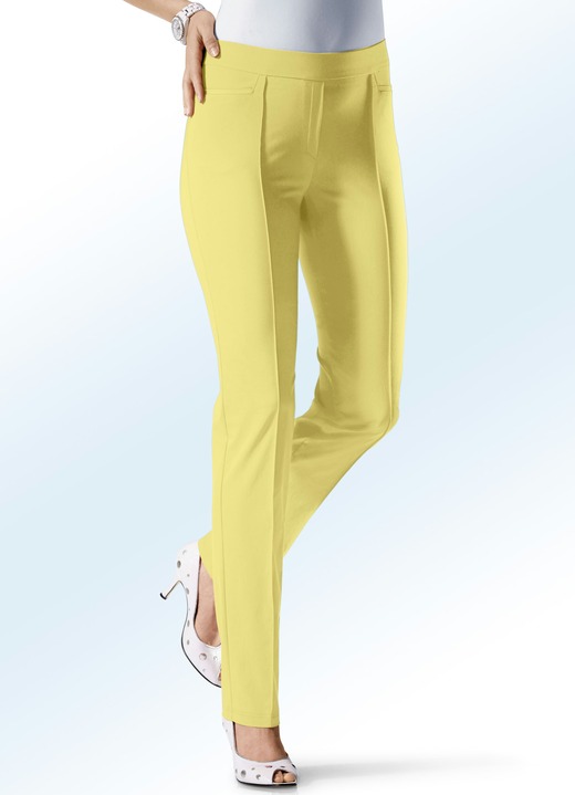 Hosen in Schlupfform - Hose mit schmaler Fußweite in 15 Farben Hosen in Schlupfform - Hose mit schmaler Fußweite in 15 Farben, in Größe 018 bis 096, in Farbe GELB