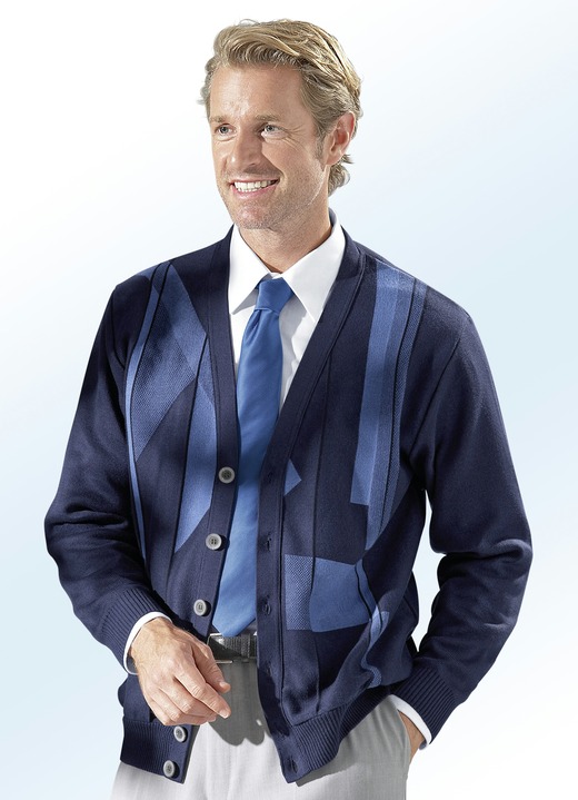 Strickjacken - Cardigan mit Jacquard-Dessin im Vorderteil Strickjacken - Cardigan mit Jacquard-Dessin im Vorderteil, in Größe 046 bis 062, in Farbe MARINE-AZURBLAU