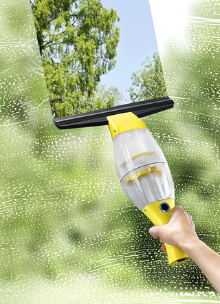Fensterreiniger-Set mit automatischer Saugfunktion
