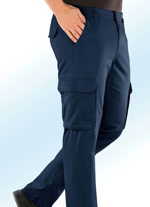 Jeans - Thermohose mit Cargotaschen in 4 Farben Jeans - Thermohose mit Cargotaschen in 4 Farben, in Größe 024 bis 064, in Farbe MARINE
