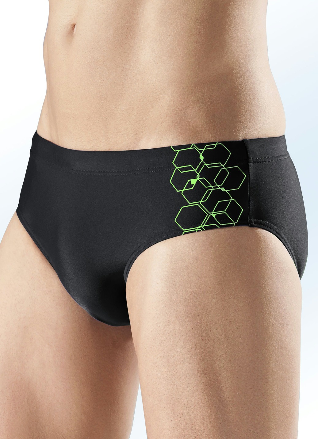 - Naturana Badehose in Slipform mit platziertem Druckdessin, in Größe 004 bis 009, in Farbe SCHWARZ-GRÜN