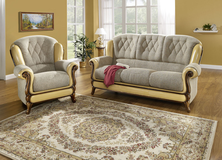 Sessel - Frei im Raum aufstellbare Polstermöbel mit edlen Holzchatosen, in Farbe BEIGE, in Ausführung Dreisitzer Ansicht 1