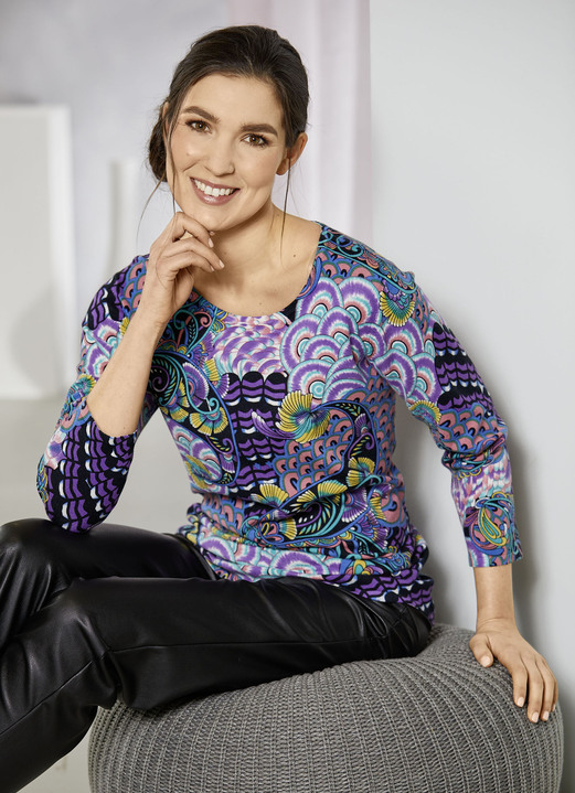Pullover - Pullover in Feinstrick Pullover - Pullover in Feinstrick, in Größe L(44/46) bis XXL(52/54), in Farbe LILA-MULTICOLOR