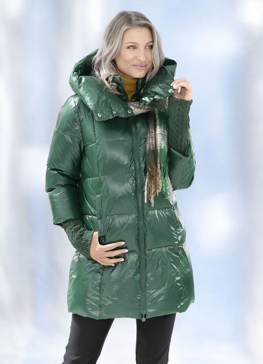 Jacken & Mäntel - Jacke mit langem Strickbund am Ärmelabschluss, in Größe 034 bis 052, in Farbe DUNKELGRÜN Ansicht 1