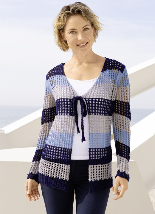 Strickjacken - Strickjacke mit edlem, dezentem Glanz, in Größe 036 bis 052, in Farbe MARINE-BLEU-GRAU Ansicht 1