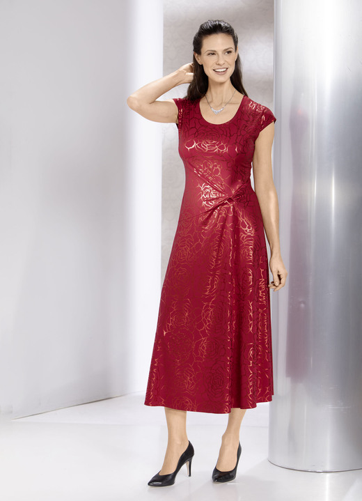 Abendkleider - Kleid mit raffinierter Knotenoptik Abendkleider - Kleid mit raffinierter Knotenoptik, in Größe 036 bis 054, in Farbe ROT