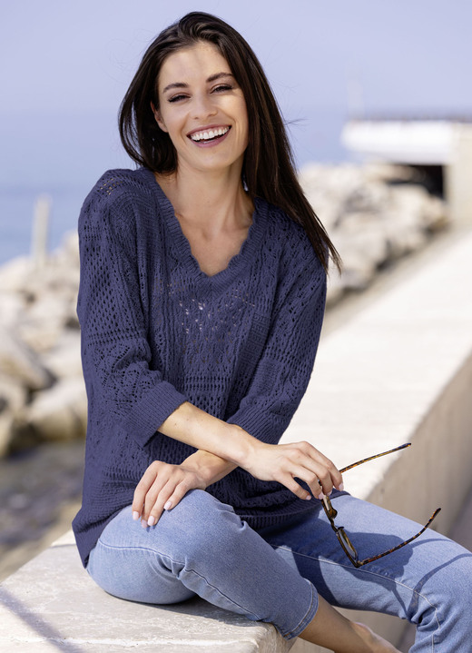 3/4-Arm - Pullover in Feinbouclé 3/4-Arm - Pullover in Feinbouclé, in Größe L(44/46) bis XS(32/34), in Farbe MARINE