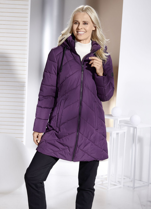 Jacken & Mäntel - Funktionsjacke mit abnehmbarer Kapuze, in Größe 038 bis 060, in Farbe AMETHYST Ansicht 1