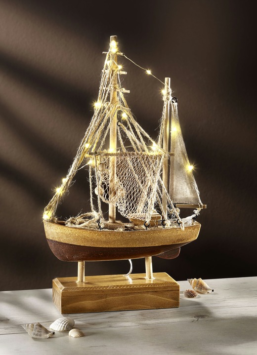 Wohnen - Beleuchtetes Fischerboot aus Holz, in Farbe BRAUN