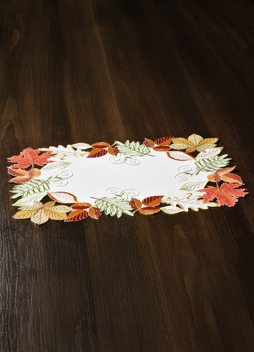 Heimtextilien - Herbstliche Tisch- und Raumdekoration mit Blattmotiven, in Größe 101 (Deckchen, 35x 50 cm) bis 404 (Kissenbezug, 40x 40 cm), in Farbe WEISS-BUNT Ansicht 1