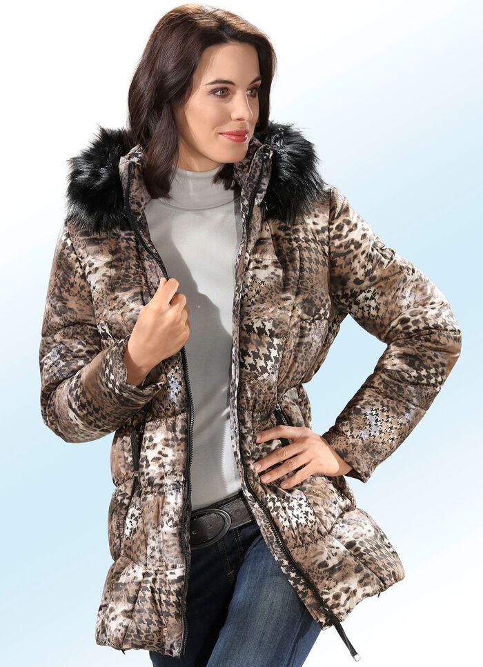 Jacke mit au&szlig;ergew&ouml;hnlichem Dessin 