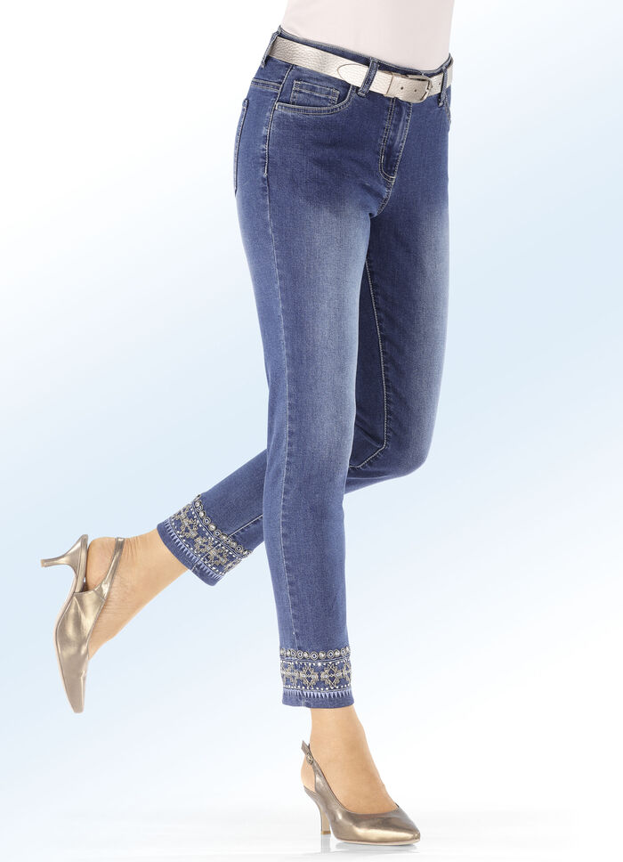 Jeans mit aufwendigen Stickereien JEANSBLAU