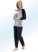 Hausanzug von PLANTIER mit Libellen-Stickerei 