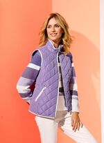 Steppweste mit Kontrastpaspelierung 