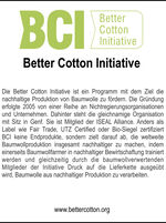 Schlafanzug mit Knopfleiste und aufgesetzter Brusttasche