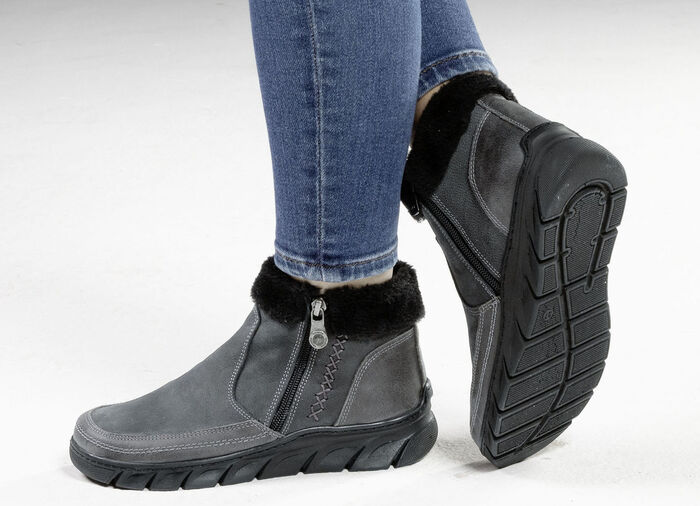 ELENA EDEN-Bootie mit schwarzem Plüschkragen GRAU