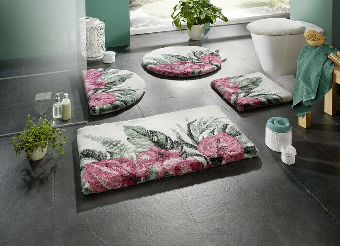 Badgarnitur von Grund mit rutschhemmender Rückseite 