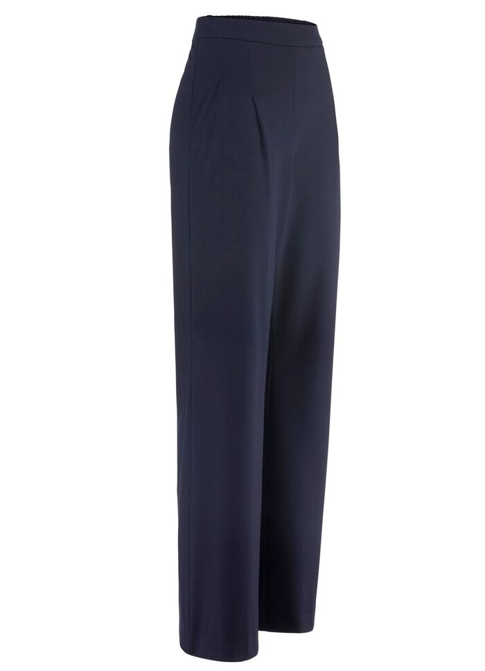 Hose mit modisch ausgestellter Fu&szlig;weite 