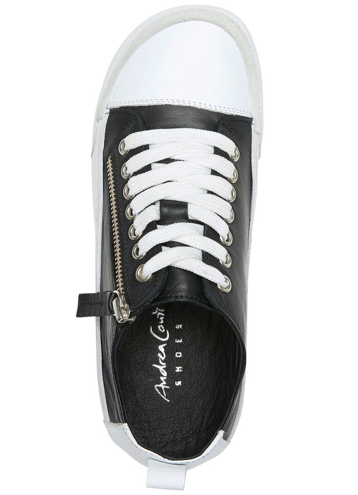 Andrea Conti Sneaker im trendigen Look 