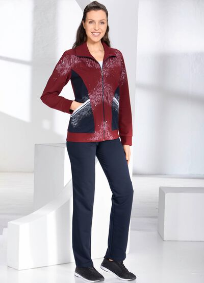 Freizeitanzug mit aufgesetzten Taschen 