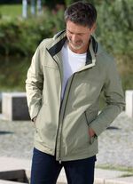 Funktionskurzjacke mit abtrennbarer Kapuze 