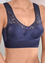 BH mit Elastikspitze im Vorderteil 