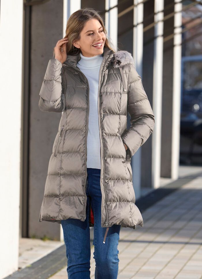 Daunen-Kurzmantel in 2 Farben KIESEL