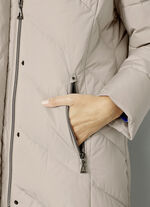 Mantel mit abnehmbarer Kapuze 