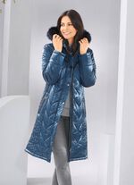 Mantel mit figurfreundlicher L&auml;ngssteppung 