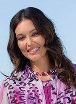 Halskette mit Schmuckperlen 