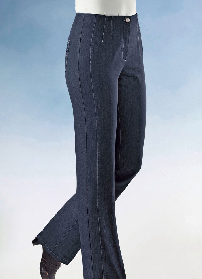 Jeans mit figurg&uuml;nstiger Teilungsnaht  