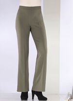 Schicke Hose mit ausgestellter Fu&szlig;weite 