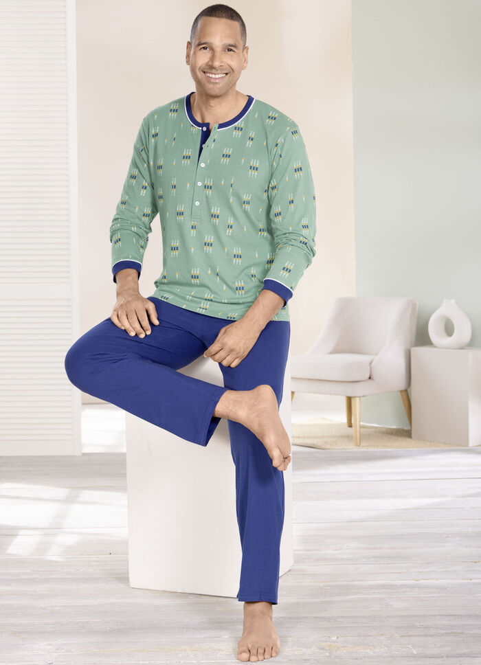 Schlafanzug mit langer Knopfleiste und offenen Abschlüssen  