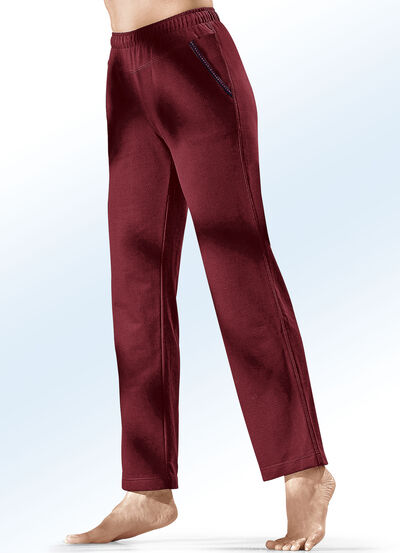Hose mit Glanzgarn besticktem Zierband 