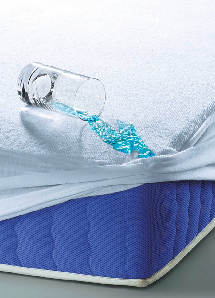 Hochatmungsaktive, antibakterielle Inkontinenz-Spannbettt&uuml;cher WEISS