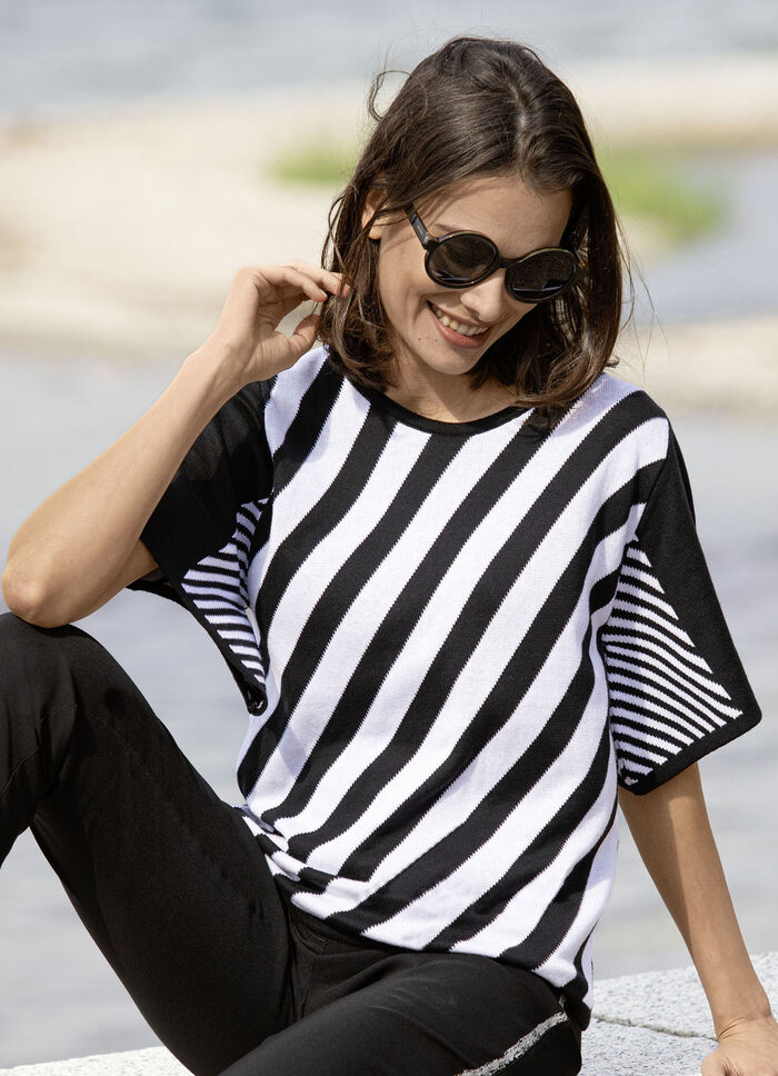 Pulli mit Flügelärmeln