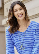 Schlangenkette mit bl&uuml;tenf&ouml;rmigem Anh&auml;nger 