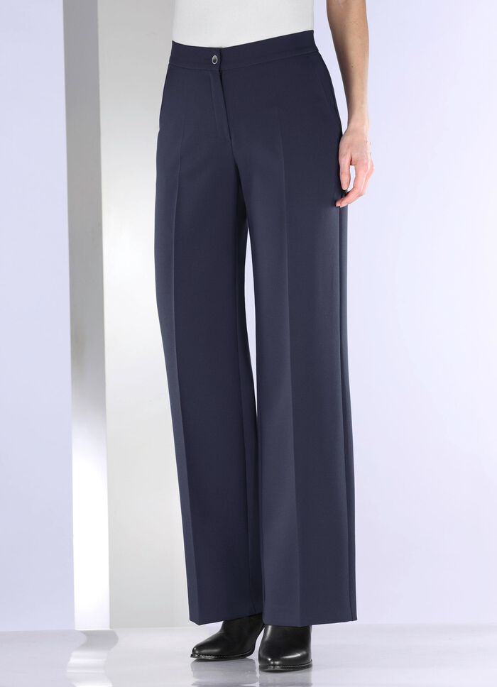 Hose in bequemer Weite 