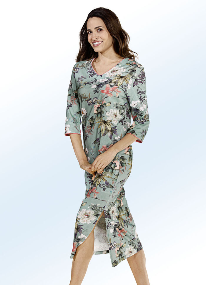 Nachthemd, wadenlang mit 3/4-langen Ärmeln JADE-BUNT