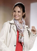 Schal mit Libellen-Motiven