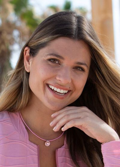 Halskette mit rosafarbenem Lederband und Rivoli-Glasstein 