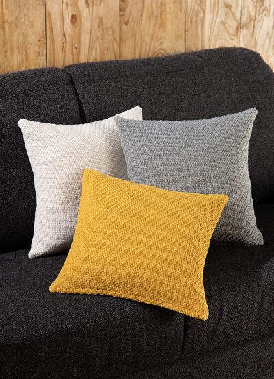 Kissenbezug in Strickoptik 