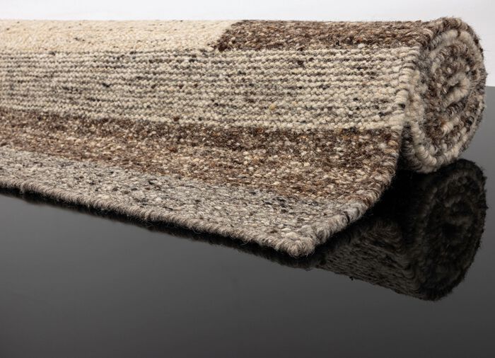 Handgewebte Br&uuml;cken und Teppiche 