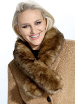 Schal aus Kunstpelz 
