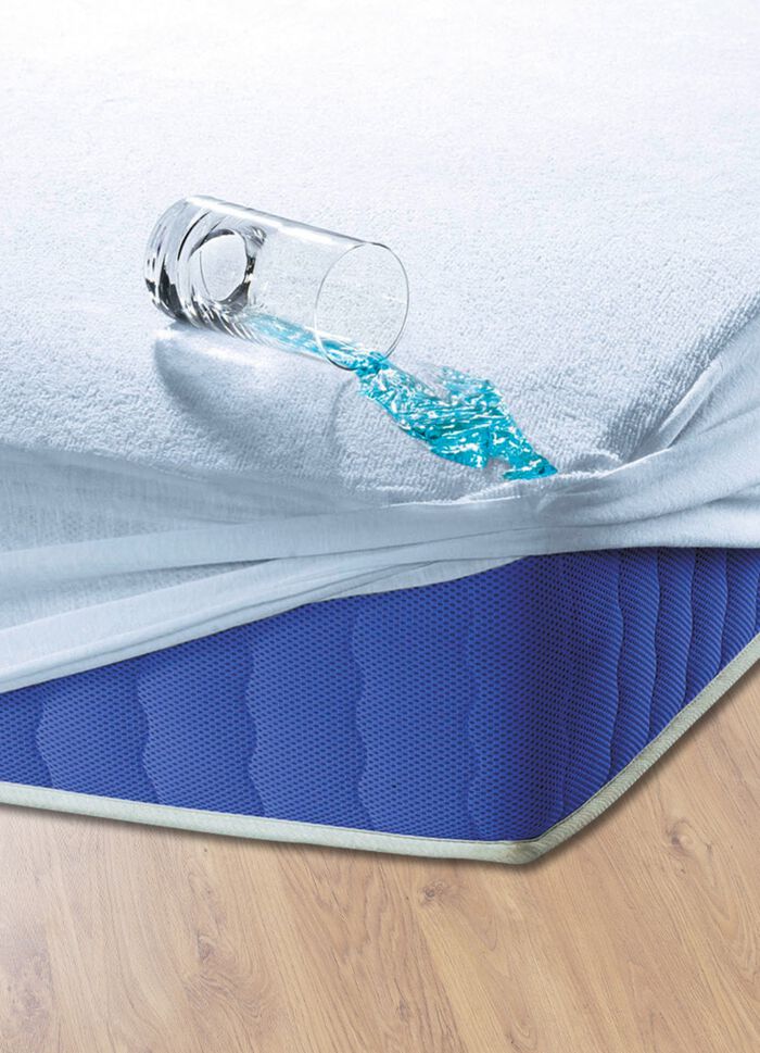 Inkontinenz-Spannbetttuch f&uuml;r diskrete Betthygiene 