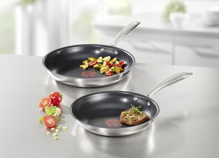 Carrera Edelstahl-Pfanne mit Antihaftbeschichtung 
