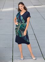 Kleid mit Chiffon-Besatz 