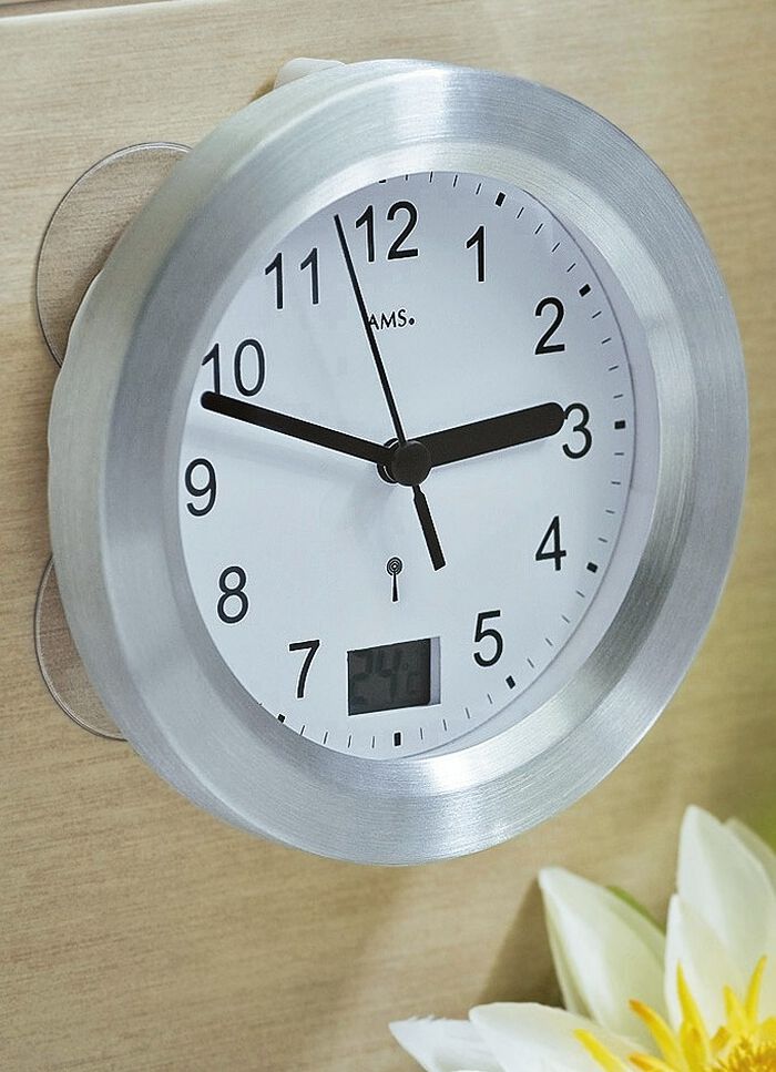 Badezimmeruhr mit digitaler Temperaturanzeige 