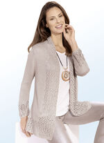Strickjacke in weicher Qualität mit Glitzereffekt 